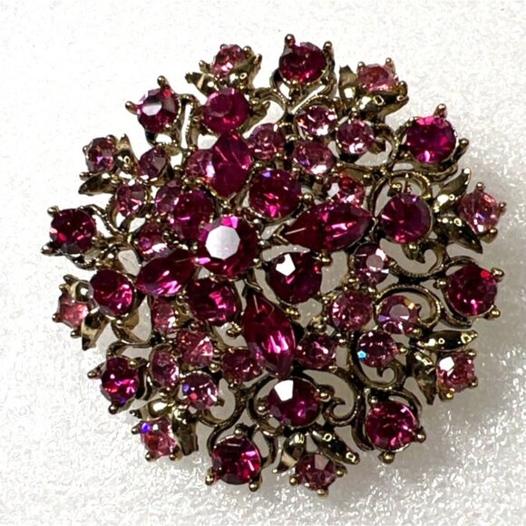 Lisner Two-tone Pink Faceted Rhinestone Brooch Layered Floral Dome Pin Signed - Picture 6 of 11